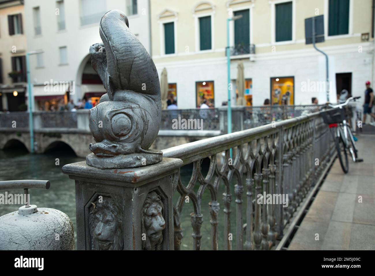 Treviso Fischerinsel - Fischsymbol des Marktes Stockfoto