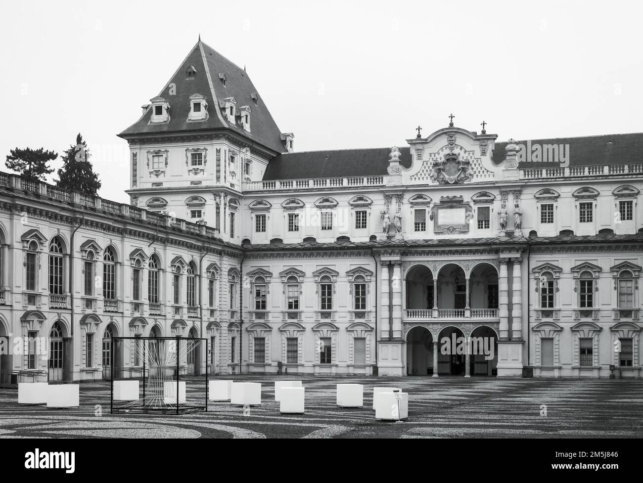 Schloss Valentino, Turin-Italien - Piemont, Italien, Europa: Das zentrale Gebäude der Architekturfakultät der Polytechnischen Universität Turin Stockfoto