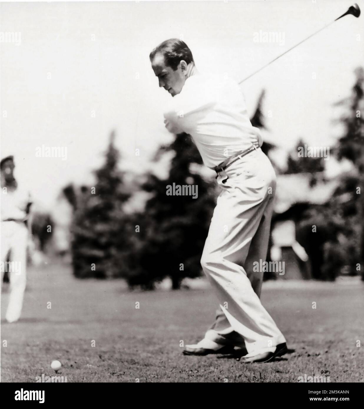 Filmstar Humphrey Bogart Golf Swing Study, 1930er Stockfoto