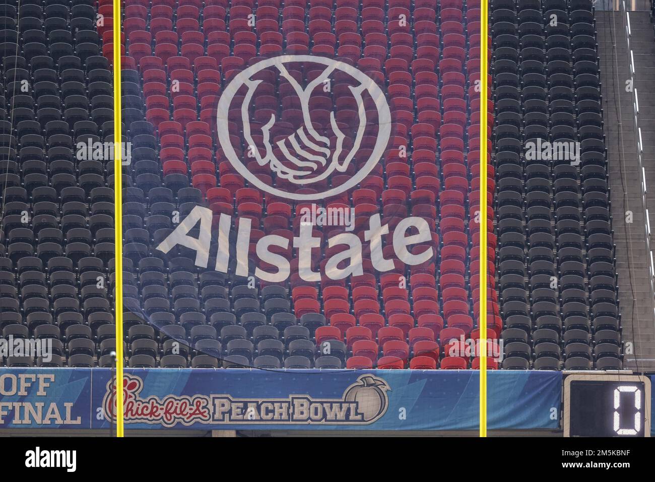 Atlanta, Georgia, USA. 29. Dezember 2022. Donnerstag Training für das College Football Playoff im Mercedes Benz Stadium, Atlanta, Georgia. (Kreditbild: © Scott Stuart/ZUMA Press Wire) Stockfoto