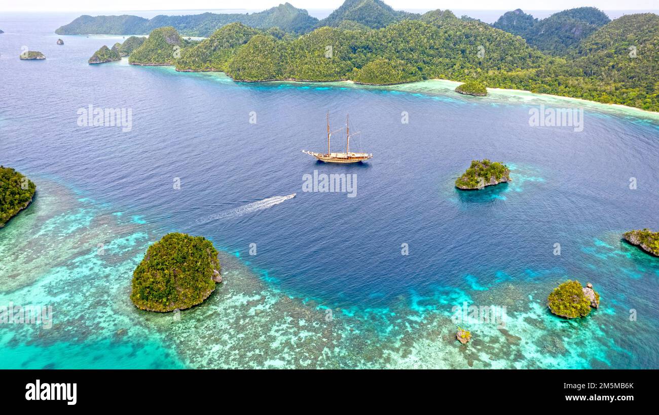 Luftaufnahme der Wayag Islands, Raja Ampat Indonesia. Stockfoto