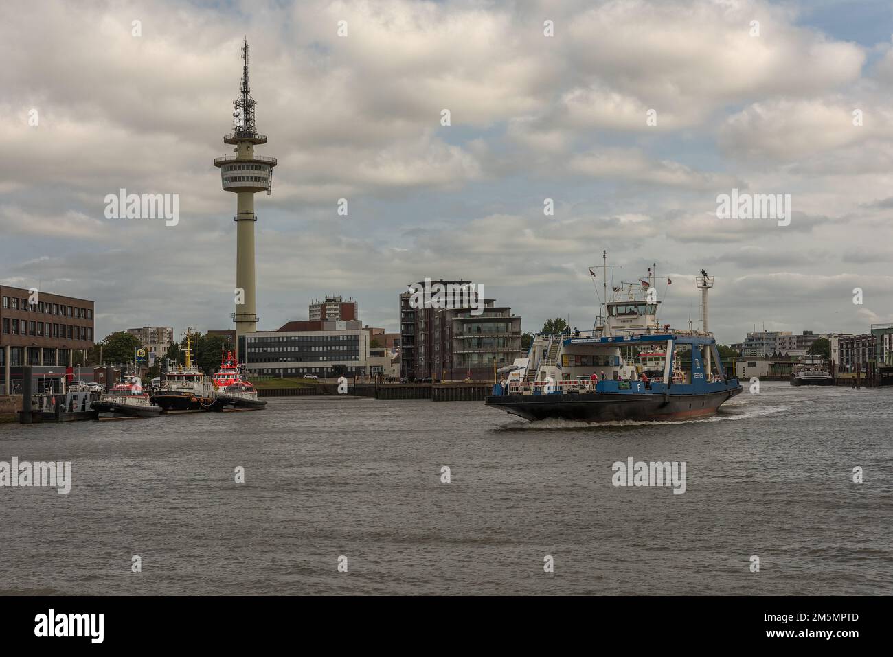 Der 106 Meter hohe Radarturm von Bremerhaven Stockfoto