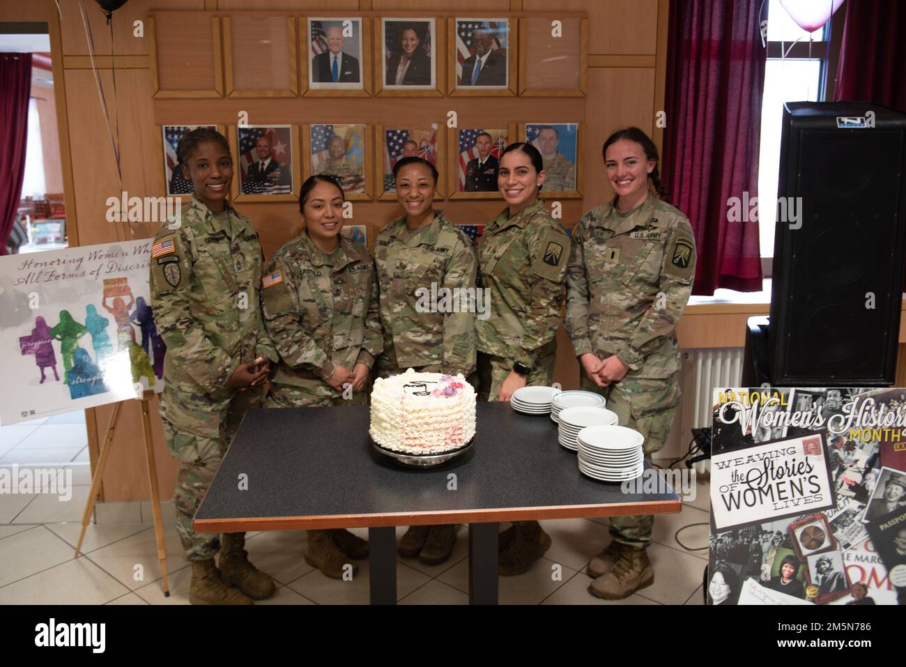 USA Soldaten, die 16. Nachhaltigkeitsbrigade, 30. Medizinische Brigade