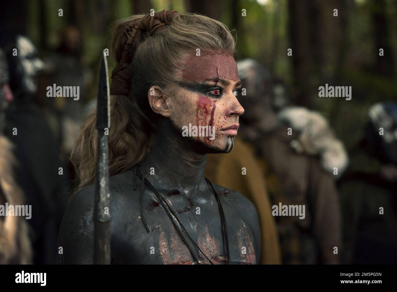 Barbaren Jeanne Goursaud Okt. 2020 FP Barbarians TV 01 FlixPix/Netflix. Nur zur redaktionellen Verwendung. Copyright von Netflix. Und/oder dem von der Film- oder Produktionsfirma beauftragten Fotografen. Eine obligatorische Gutschrift für das Filmunternehmen ist erforderlich. Ausschließlich für die Werbung für den obigen Film, es sei denn, der Endbenutzer erlangt eine schriftliche Autorität, die über die Filmfirma erlangt wurde. FlixPix ist NICHT der Urheberrechtsinhaber und dient ausschließlich als Dienstleistung für anerkannte Medienanbieter. Stockfoto