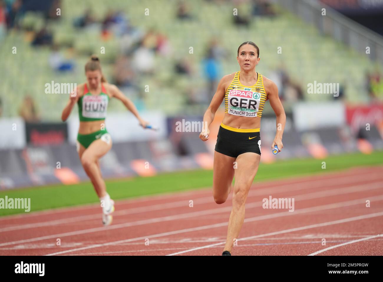 4x100-Staffelrennen für Damen mit Goldmedaille (Rebekka Hasse). Europameisterschaft in München 2022 Stockfoto