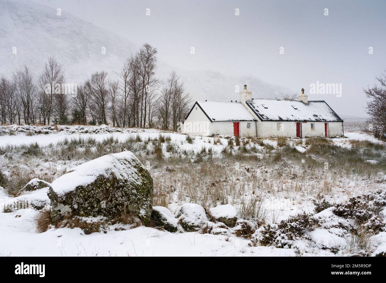 Winterschnee auf Glen Coe in Blackrock Cottage, Scottish Highlands, Schottland, Großbritannien Stockfoto
