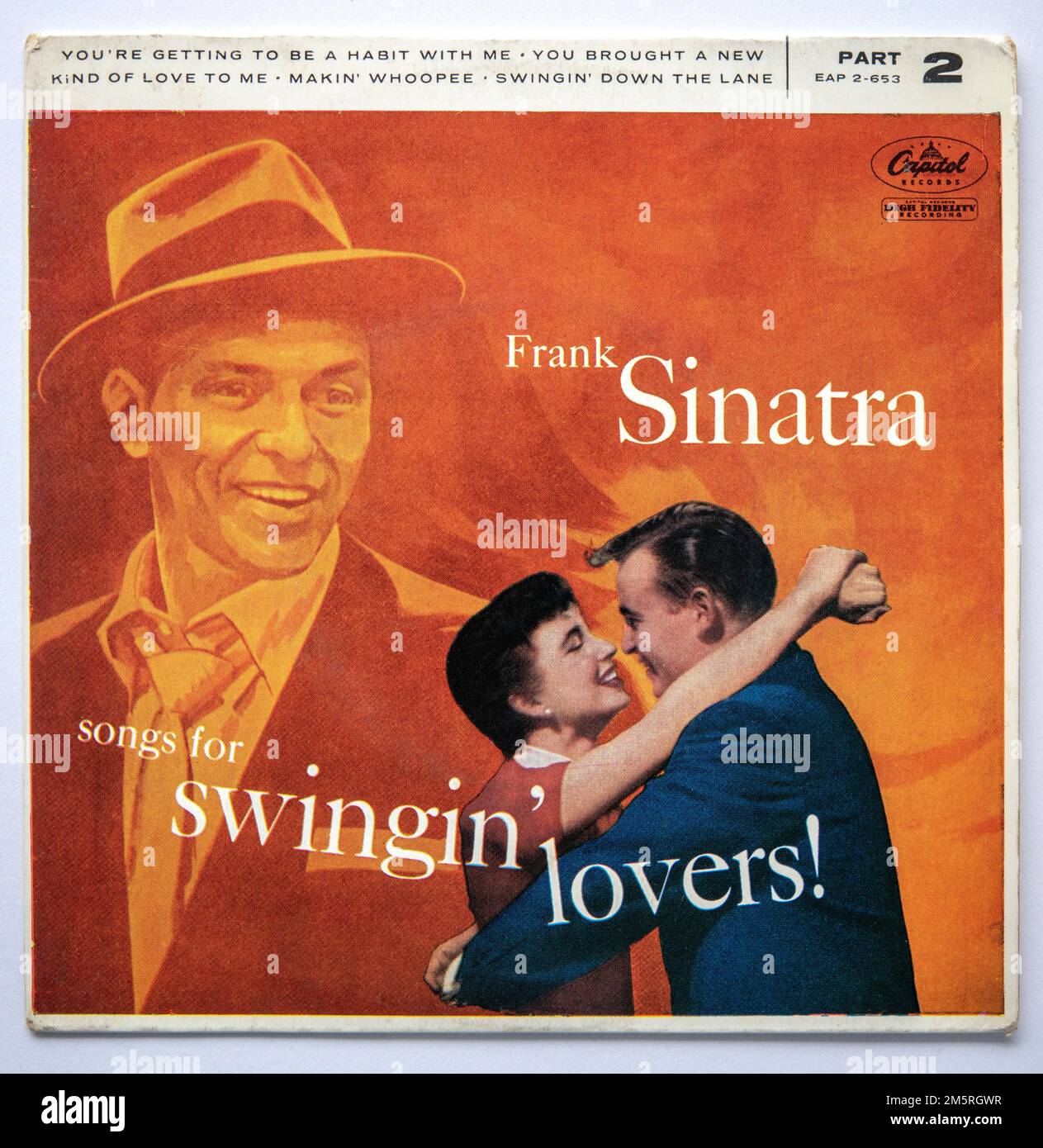 Bildcover der Songs für Swingin' Lovers Part 2 Seven Inch Vinyl EP von Frank Sinatra, veröffentlicht auf dem Label Capitol Records im Jahr 1956 Stockfoto