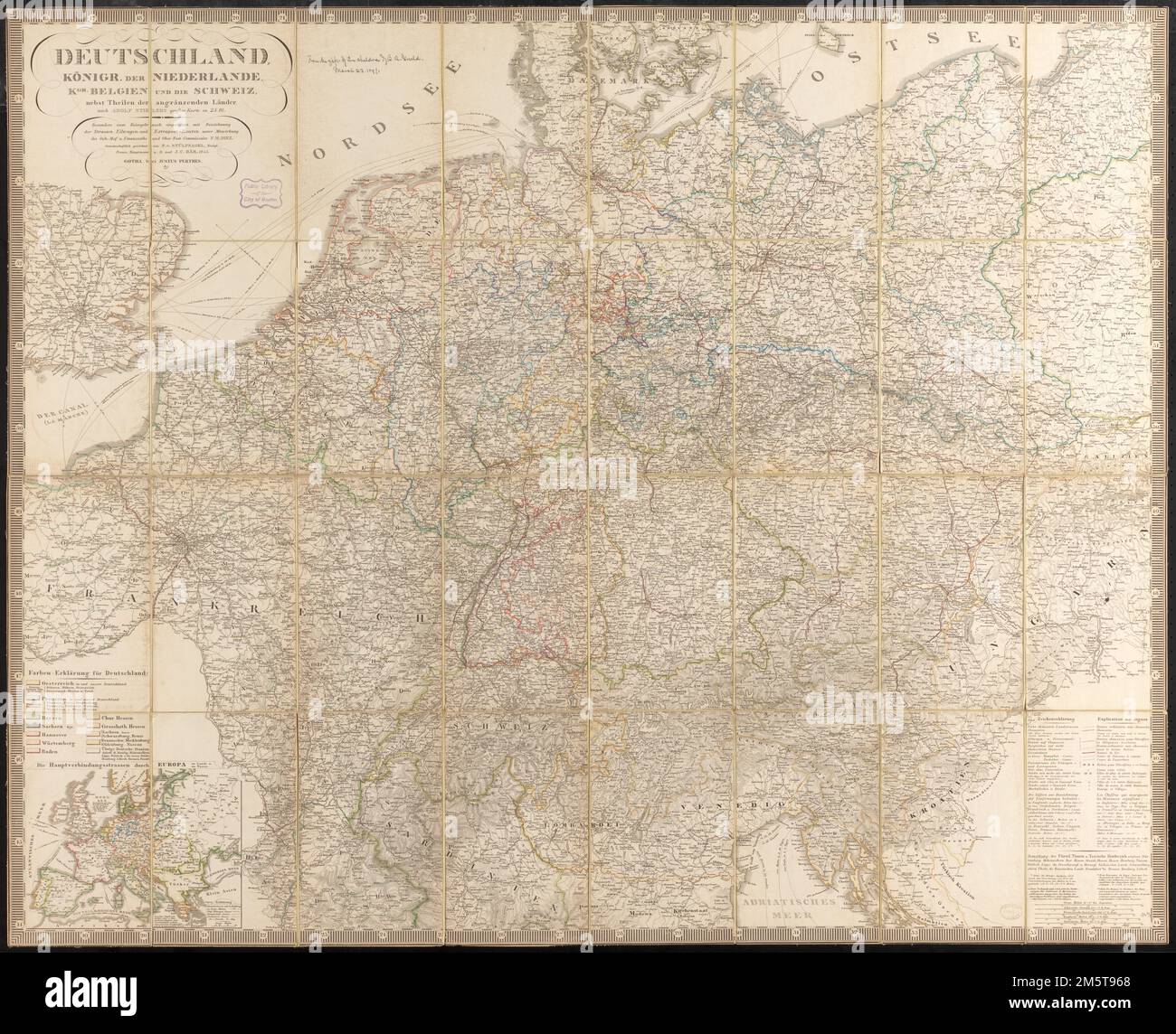 Deutschland, Königr. Der Niederlande, kgr. Belgien und die Schweiz, nebst theilen der angränzenden länder nach Adolf Stielers grosser karte 25. Erleichterung durch Hachures. Erster Meridian: [Ferro]. Zeigt Straßen mit Entfernungen an. Inset: Die hauptverbindungsstrassen durch Europa zu lande u. zu Wasser. Indexkarten auf Verso von Blättern. Titel und Platznamen in deutscher Sprache; Legende und Cover in deutscher und französischer Sprache... Carte routière de l'Allemagne, des Pays-Bas. De la Belgique, de la Suisse et des Pays limitrophes jusqu'à Oxford, Portsmouth, Havre, Tours, Lyon, Gênes, Bologne, Pesth, Varsovie, Koenigs Stockfoto