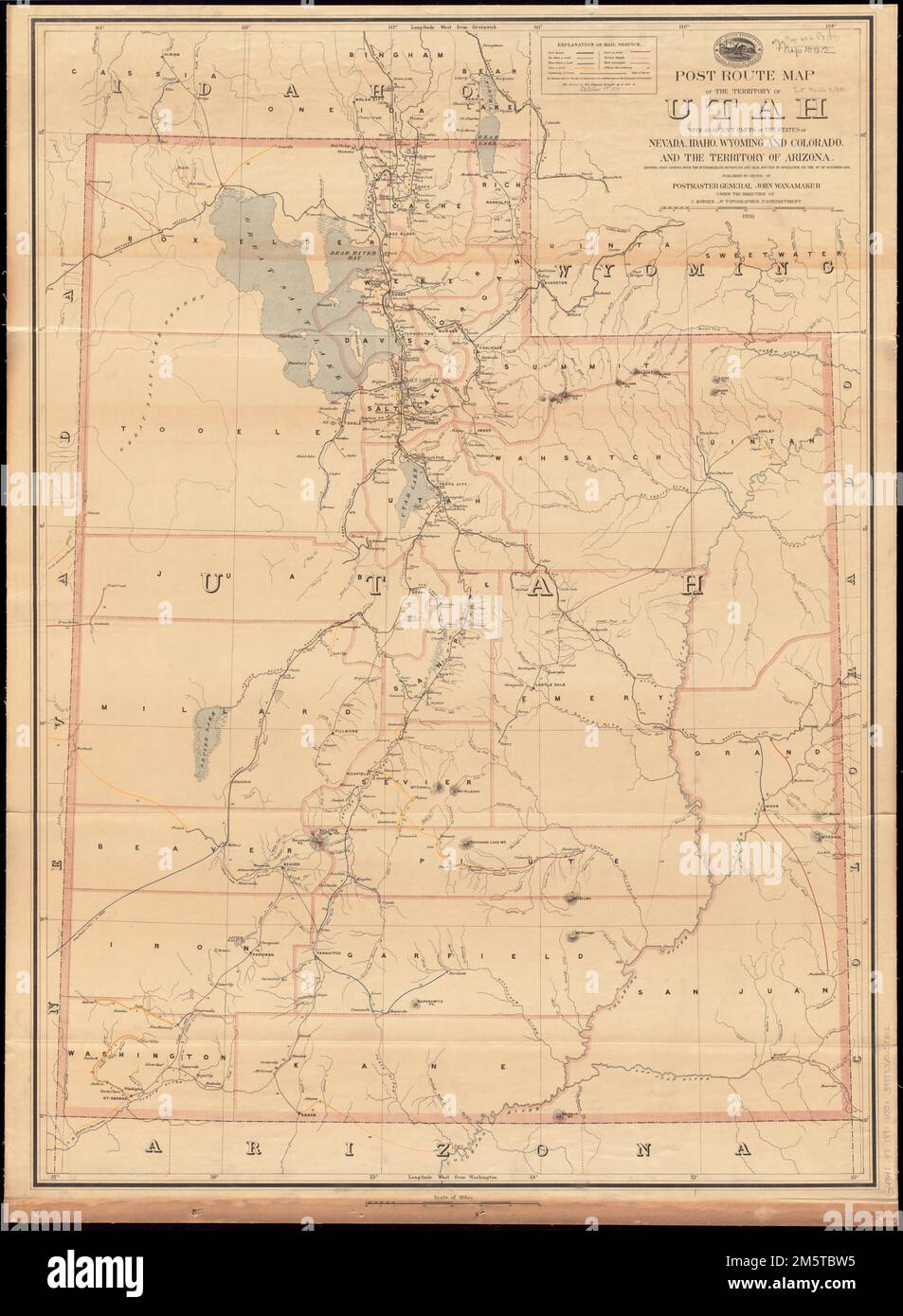 Post-Route-Karte des Territoriums von Utah mit angrenzenden Teilen der Bundesstaaten Nevada, Idaho, Wyoming und Colorado und des Territoriums von Arizona : Postämter mit mittleren Entfernungen und Postrouten am 1. Oktober 1891 in Betrieb. Zeigt Bezirksgrenzen, Eisenbahnen und Postrouten an, die die Häufigkeit der Zustellung widerspiegeln. Beste Meridiane: Washington, D.C. und Greenwich. Erleichterung durch Hachures. „Der Service in diesem Diagramm wurde bis zum Oktober 1. aktualisiert. 1891.'... Utah Stockfoto