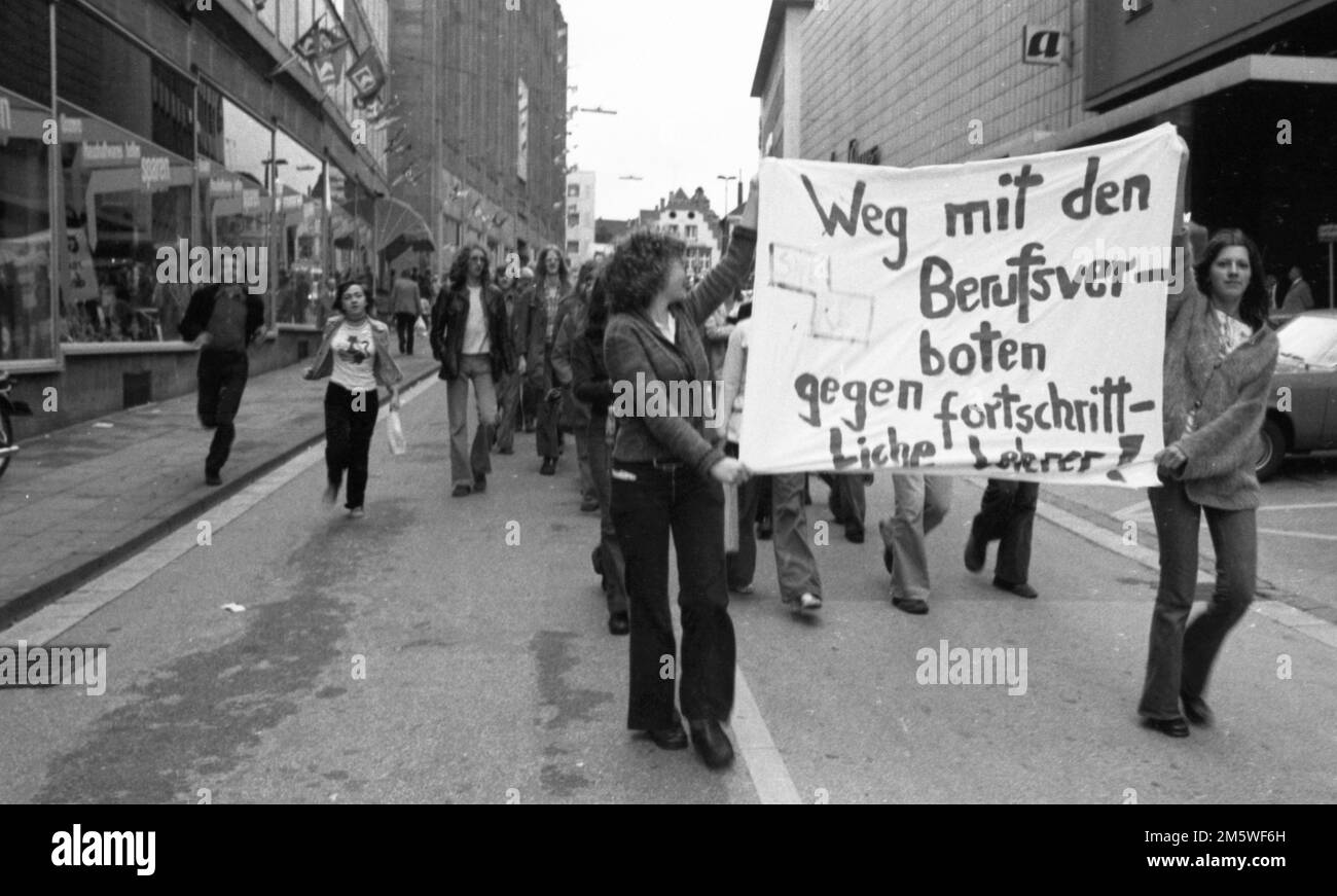 Die Schuelermitverantwortung (SMV) hat sich am 1. Juli 1974 mit einem Kongress und danach für die Mitbestimmung von Studierenden und Auszubildenden eingesetzt Stockfoto