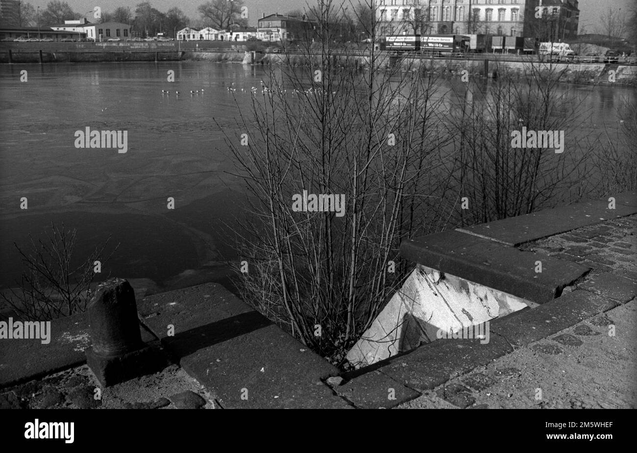 DDR, Berlin, 02. 02. 1990, Blick in Richtung Invalidenstraße Stockfoto