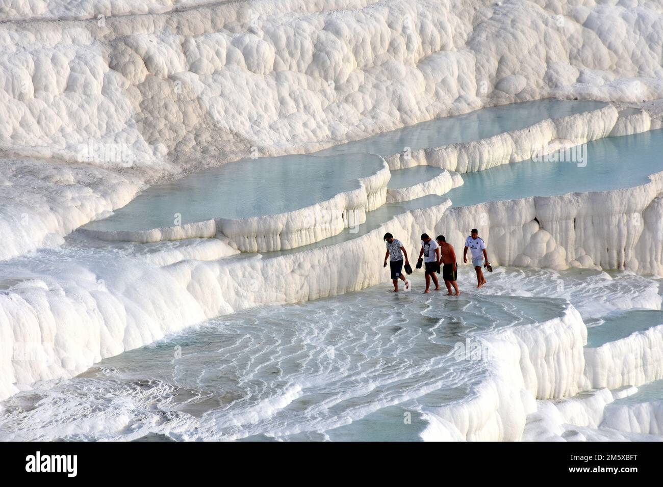 Thermalterrassen der heißen Quellen in Pammukale, Türkei Stockfoto