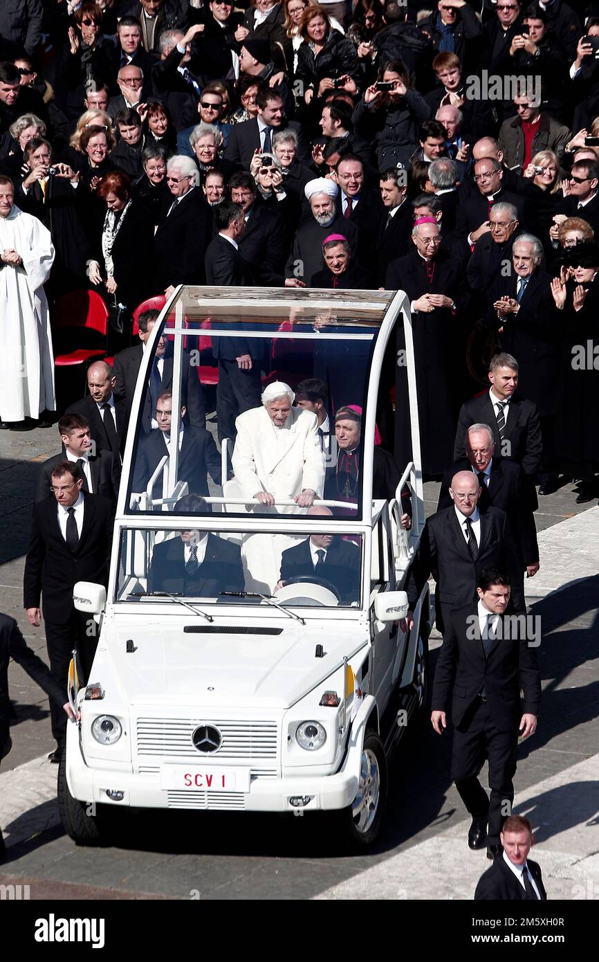 12.31.2022.- Archivieren Von Fotos. Benedict XVI. (Joseph Aloisius