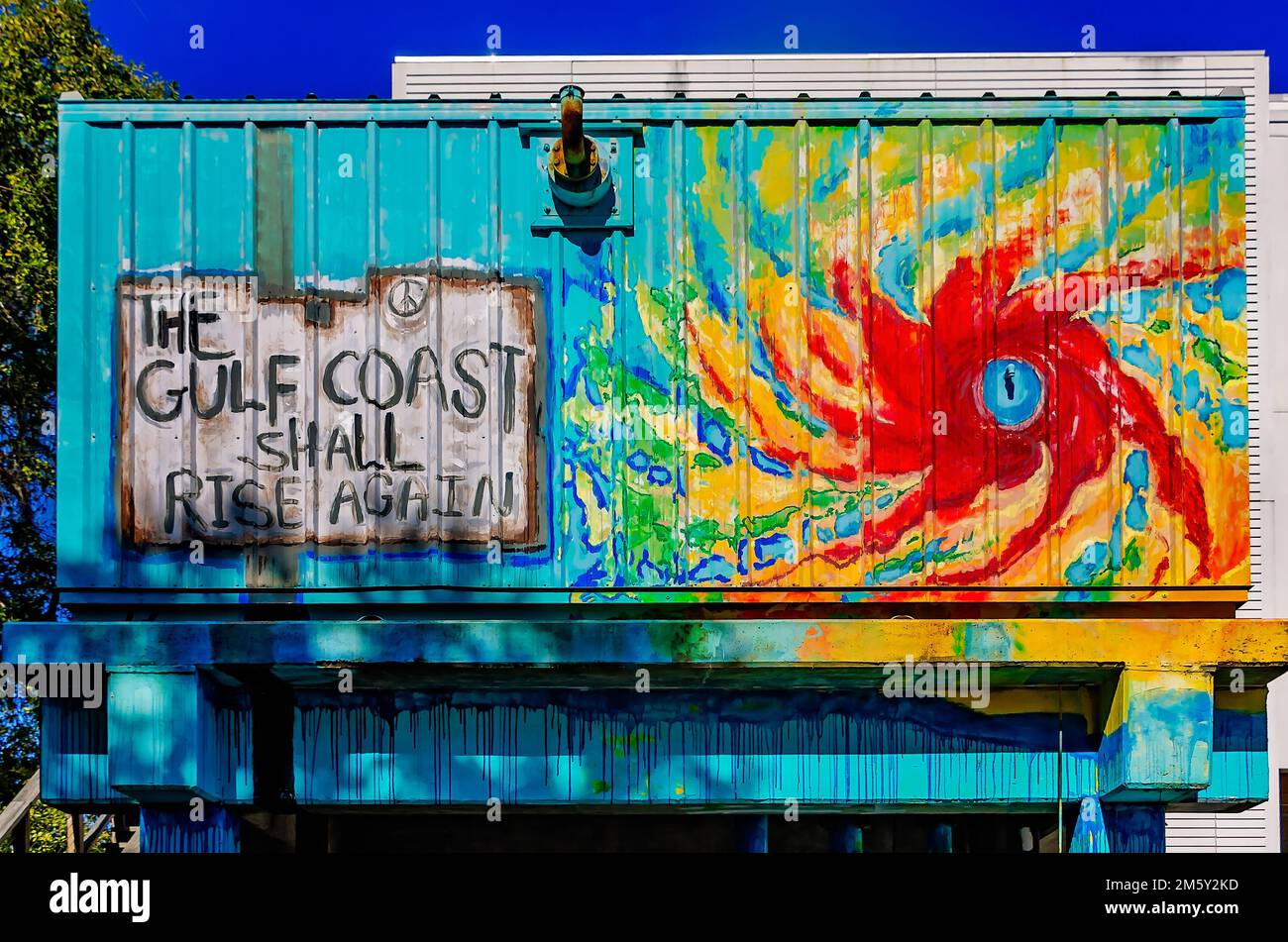 Ein Wandgemälde im Maritime & Seafood Industry Museum erinnert an den 50. Jahrestag des Hurricane Camille am 28. Dezember 2022 in Biloxi, Mississippi. Stockfoto