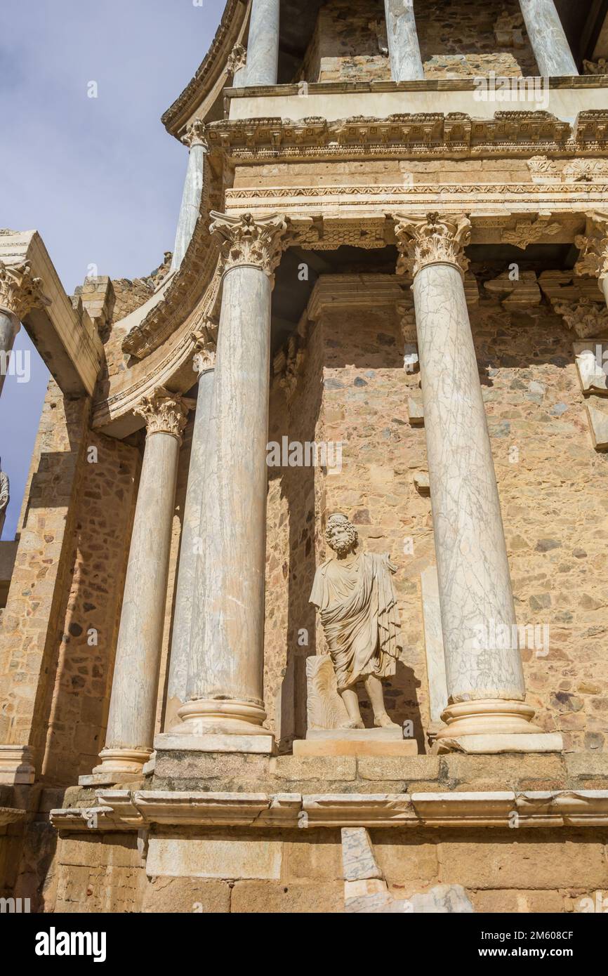 Skulptur im historischen römischen Theater von Merida, Spanien Stockfoto