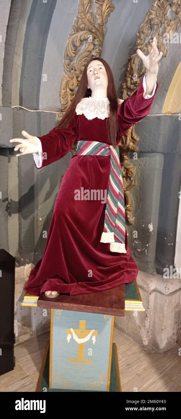 La Capilla de la Vera Cruz es una iglesia del siglo XVI que fue reformada por Joaquín Churriguera en el siglo XVIII, lo que le da aspecto barroco. Stockfoto