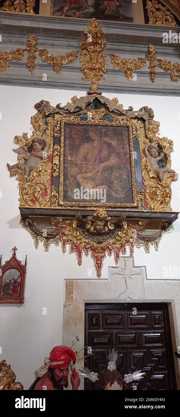 La Capilla de la Vera Cruz es una iglesia del siglo XVI que fue reformada por Joaquín Churriguera en el siglo XVIII, lo que le da aspecto barroco. Stockfoto