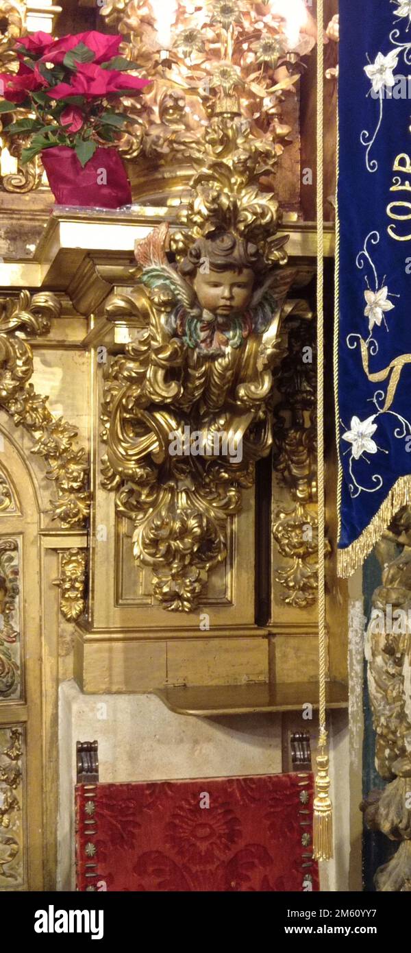 La Iglesia de la Vera Cruz, sita en la ciudad de Salamanca, es un