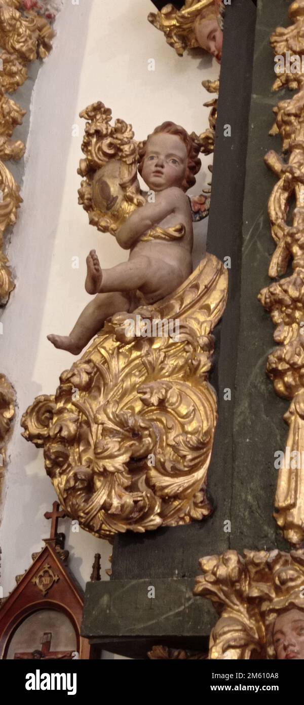 La Capilla de la Vera Cruz es una iglesia del siglo XVI que fue reformada por Joaquín Churriguera en el siglo XVIII, lo que le da aspecto barroco. Stockfoto