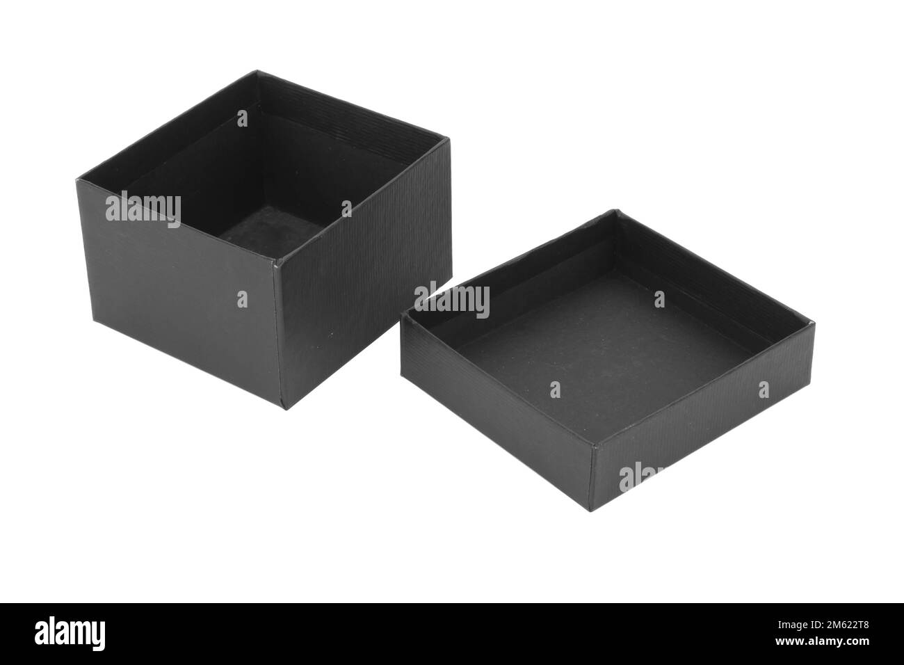 Rote Geschenkbox isoliert auf weißem Hintergrund. Stockfoto