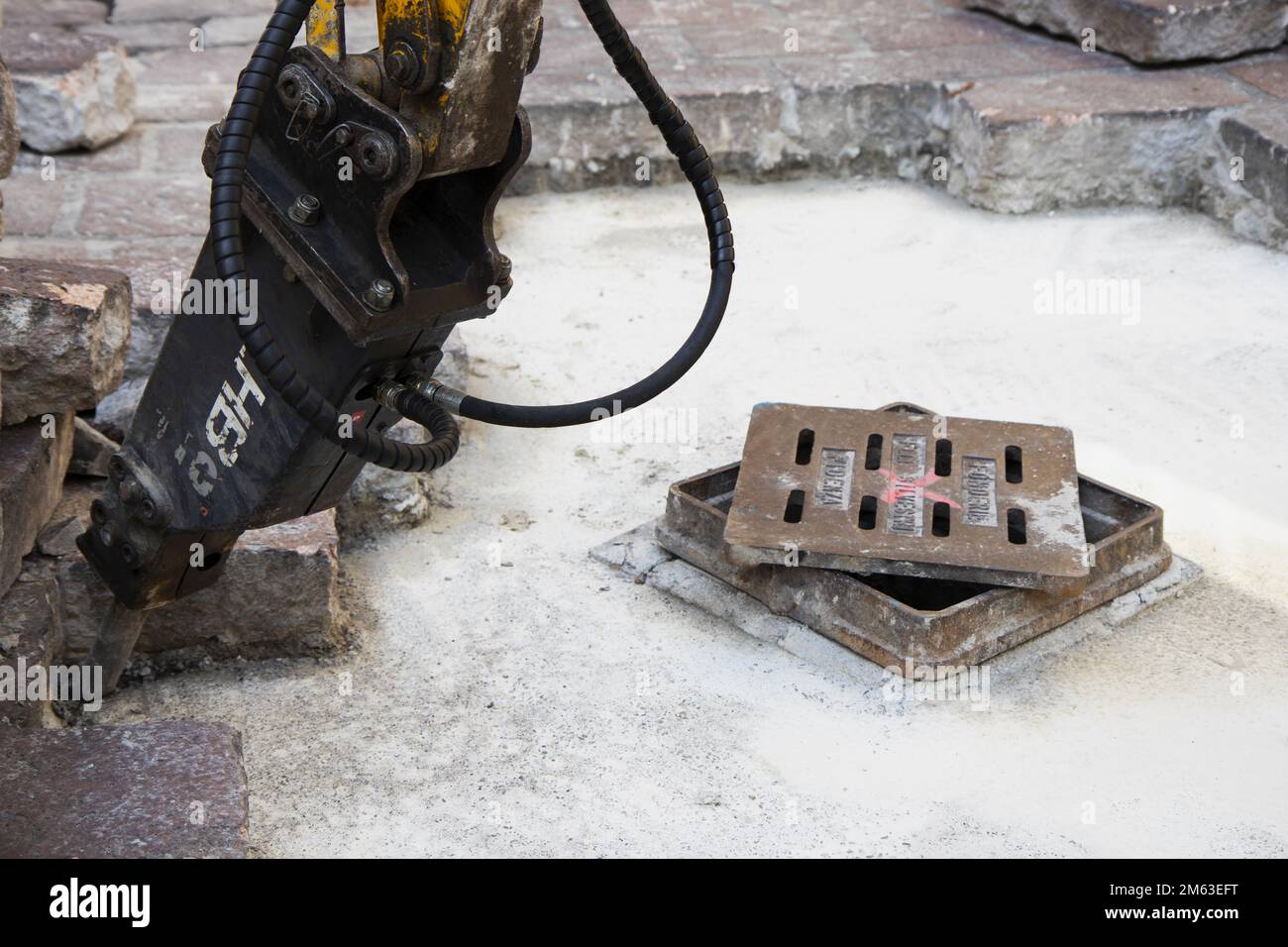 Verlassene Baugeräte in der Stadt Stockfoto