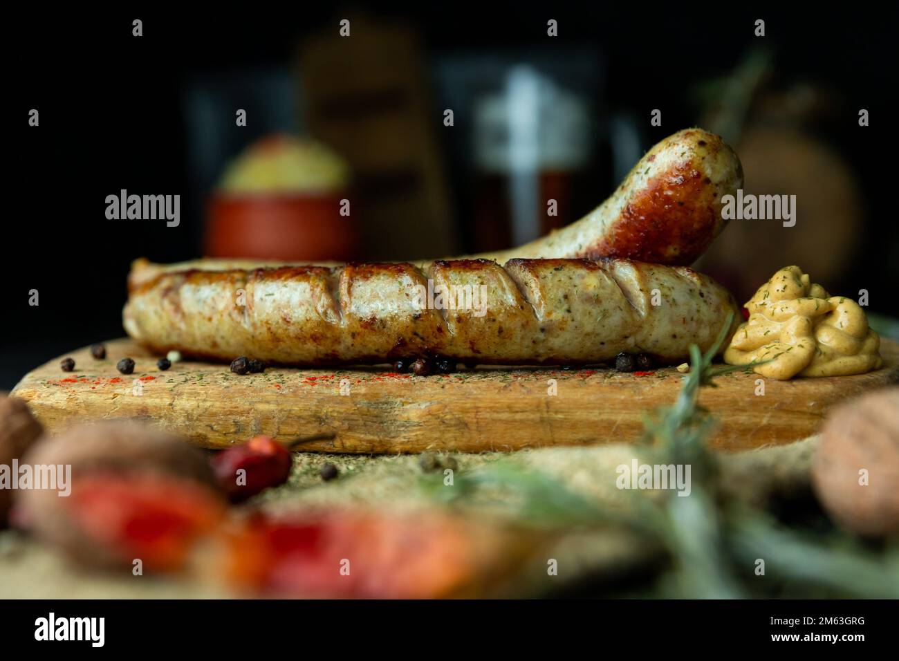 Bratwurst sausages -Fotos und -Bildmaterial in hoher Auflösung – Alamy
