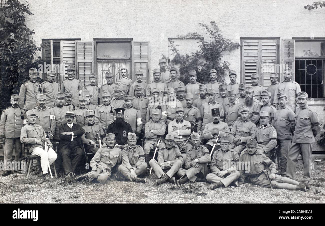 Eine Gruppe österreichisch-ungarischer Soldaten aus der Zeit des Ersten Weltkriegs. Stockfoto