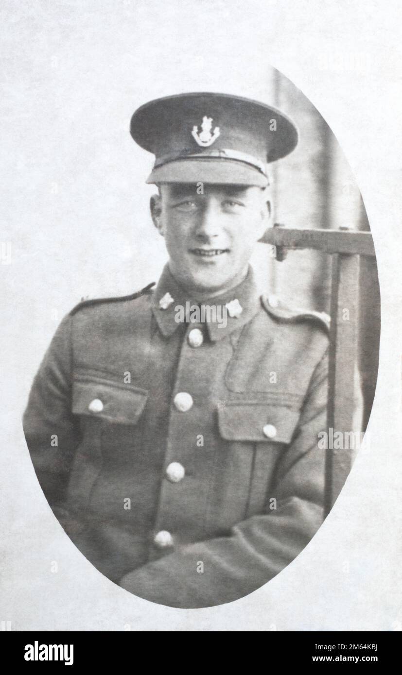 Ein britischer Soldat aus dem Ersten Weltkrieg, ein Gefreiter im loyalen North Lancashire Regiment, 06/12/1917. Stockfoto