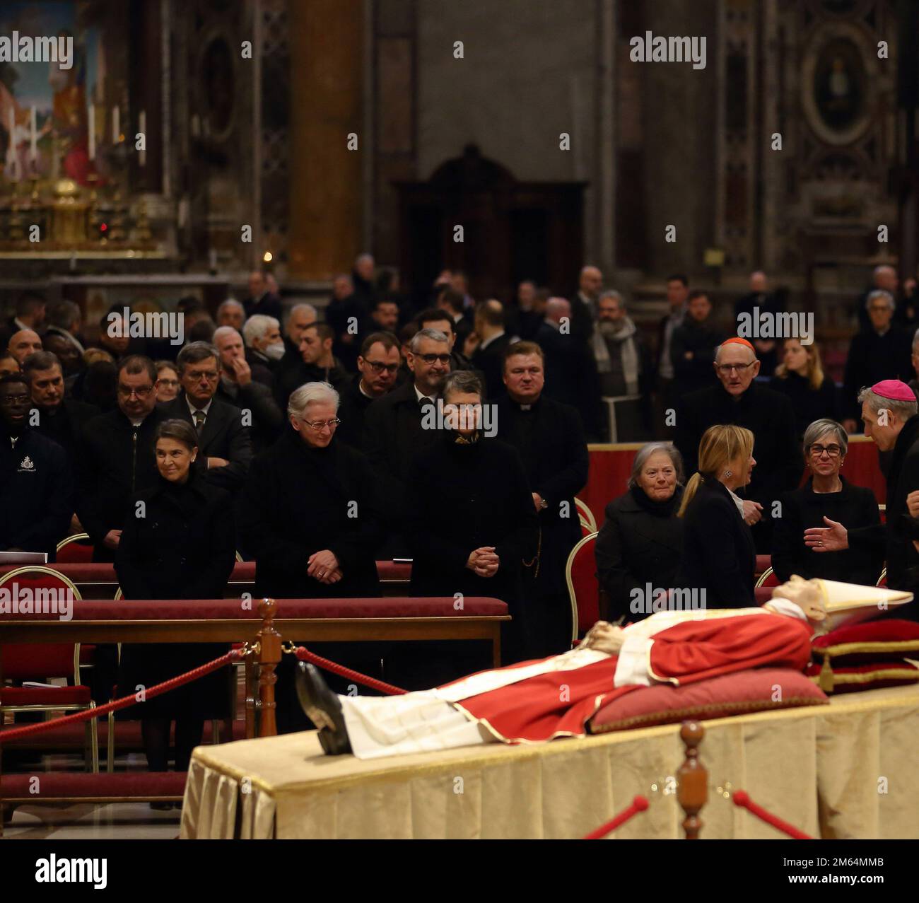 Der italienische Premierminister Meloni würdigt die Überreste