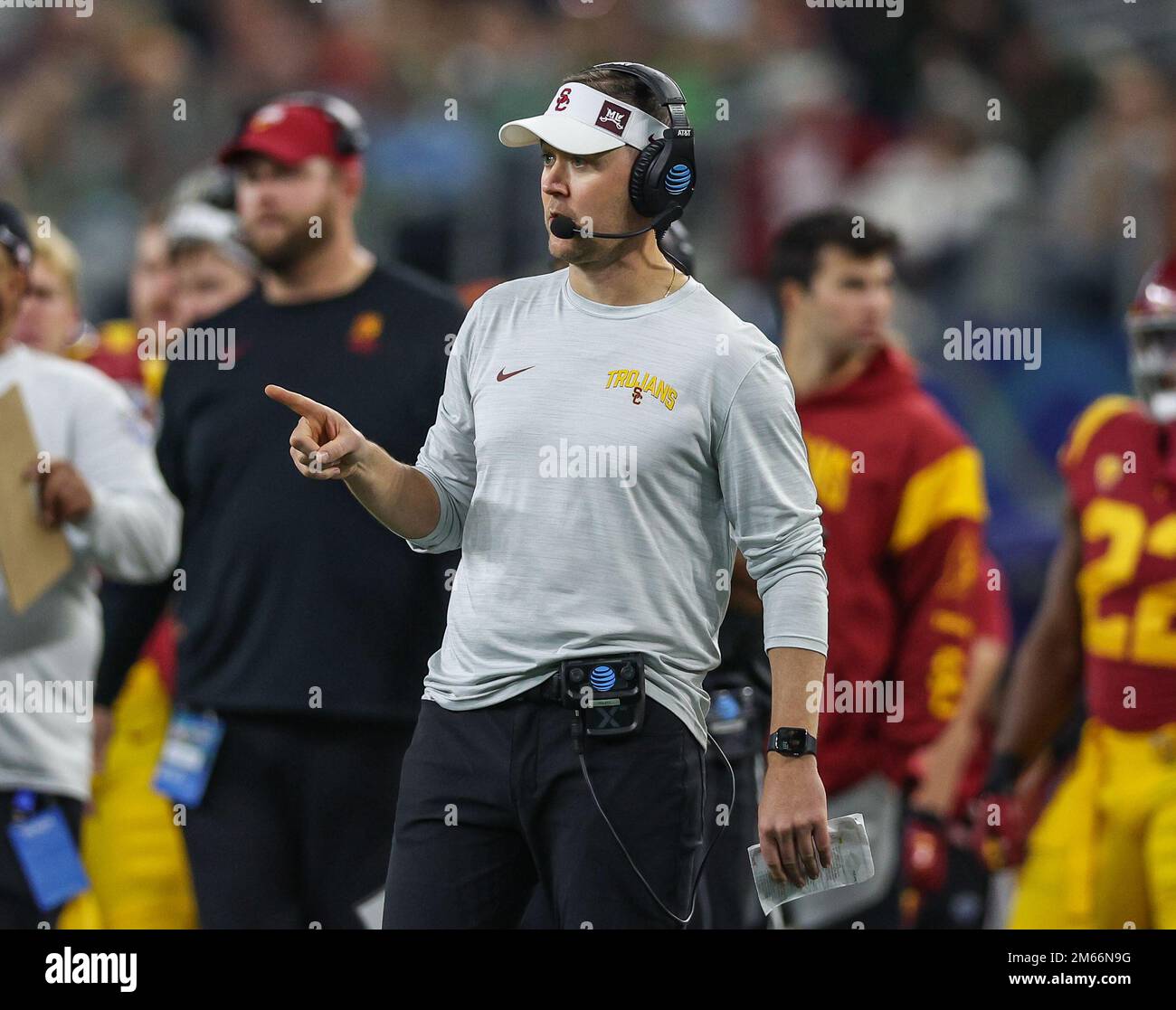 Dallas, TX, USA. 1. Januar 2023. USCCheftrainer Lincoln Riley an der