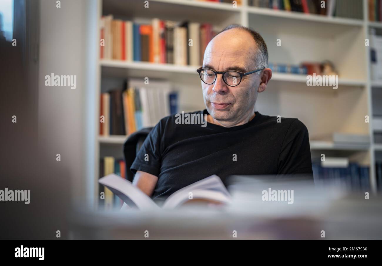 08. Dezember 2022, Hessen, Frankfurt/Main Stephan Lessenich, Direktor