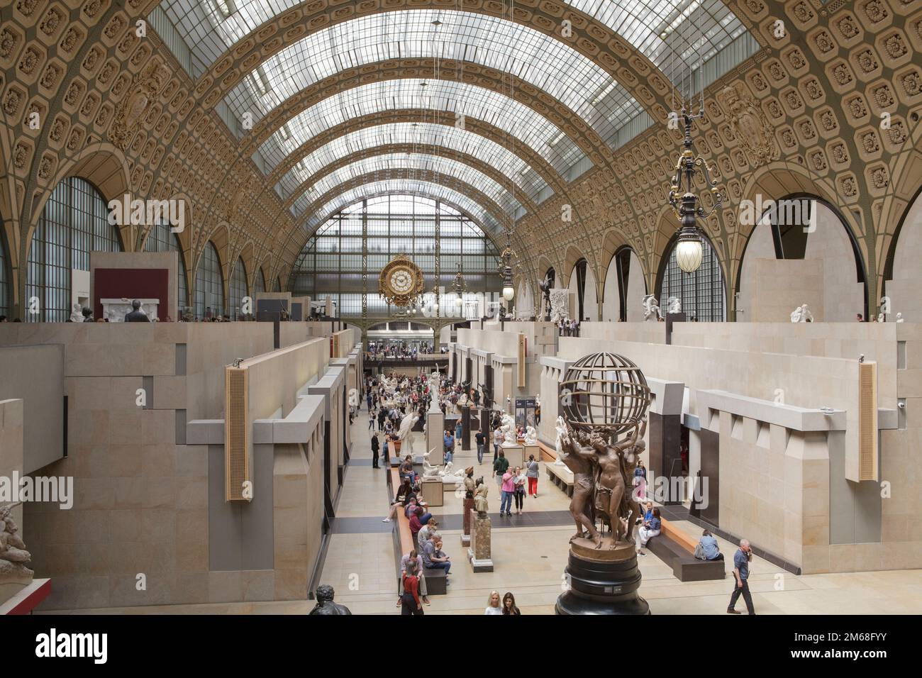 Das Innere des Musée d'Orsay Museum auf dem linken Ufer der Seine, Paris, Frankreich Stockfoto