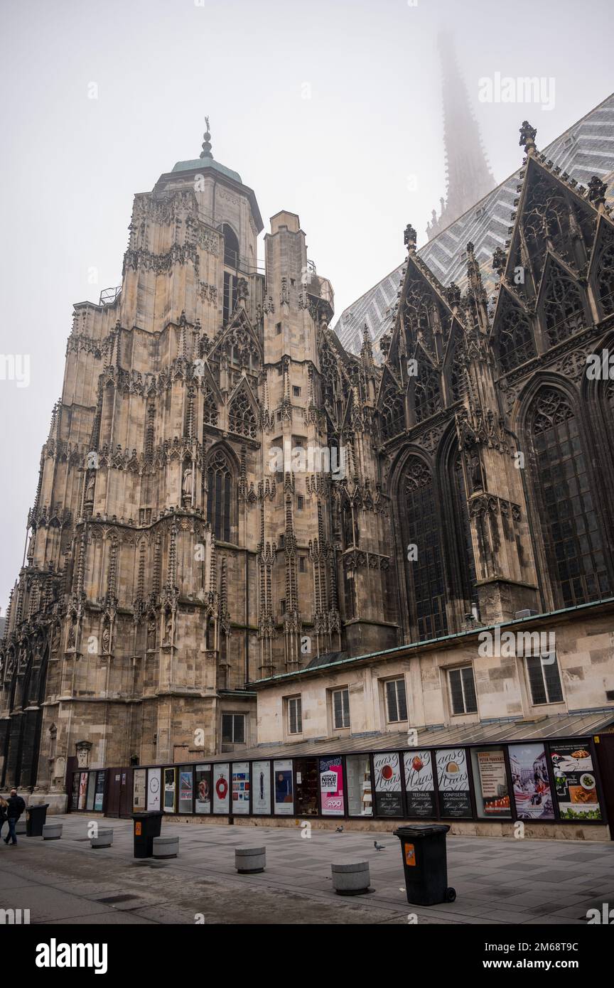 16. oktober, 2022. Oktober, Wien, Österreich. Blick auf St. Stephansdom die Mutterkirche der römisch-katholischen Erzdiözese von Wien. Stockfoto