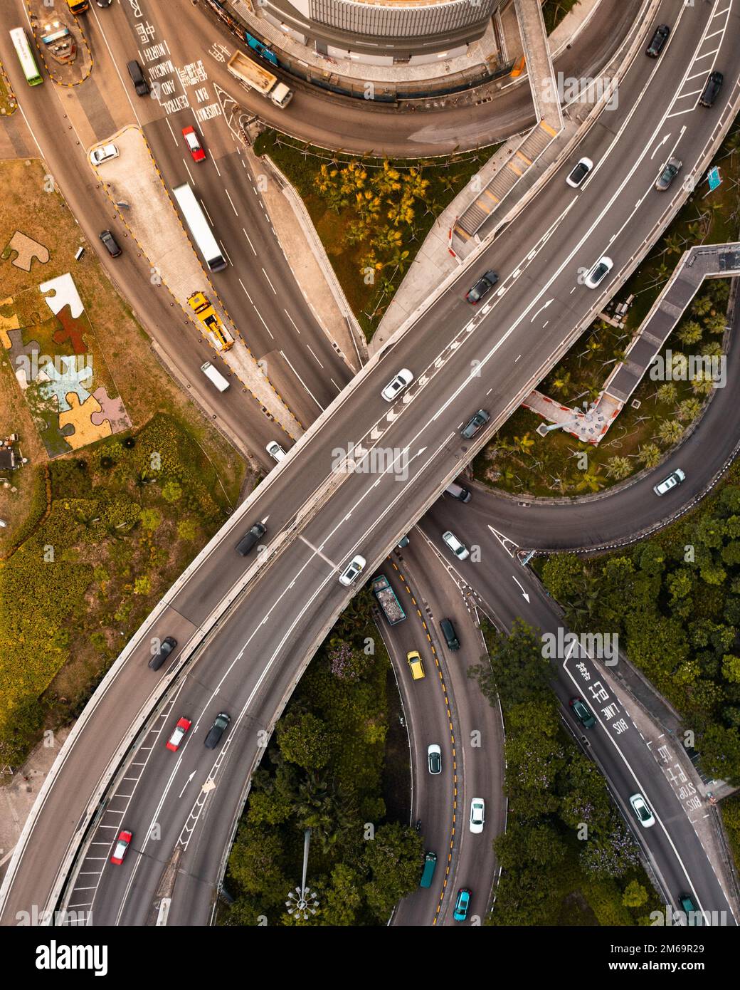 Luftaufnahme des Autobahnverkehrs in Hongkong Stockfoto