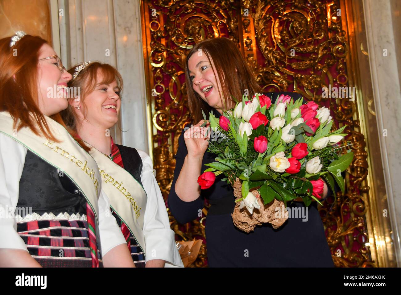 Neujahrsempfang des Senats im Hamburger Rathaus. Hamburg, 01.01.2023.Beim Tradition Neujahrsempfang des Hamburger Senats überbringt jährlich Run Stockfoto