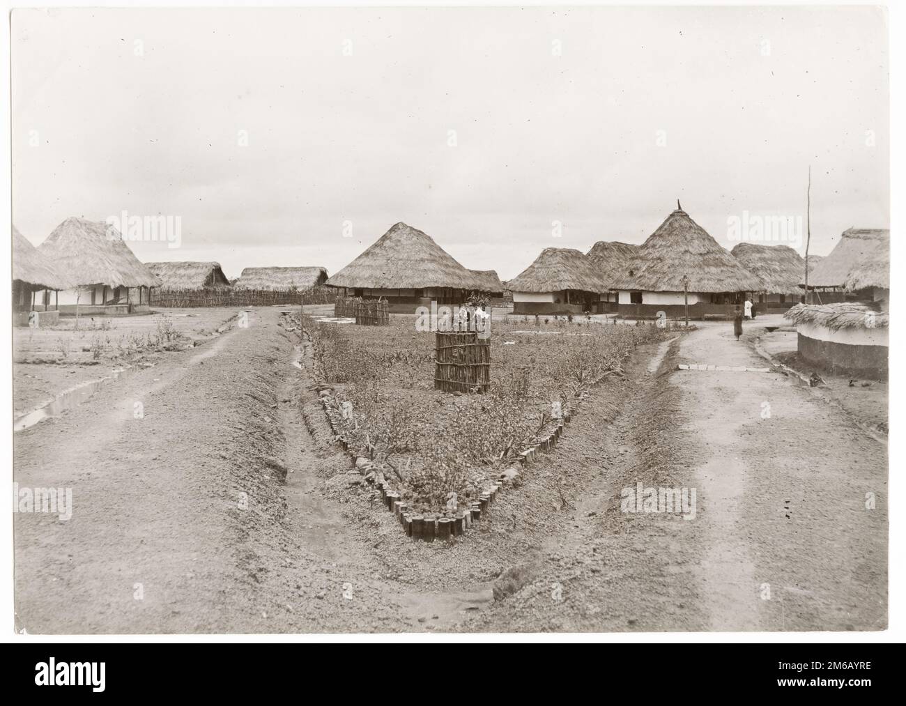 Alphonso Lisk-Carew Studio: c.1910 Westafrika Sierra Leone - Kaserne der Armee, Freetown Stockfoto