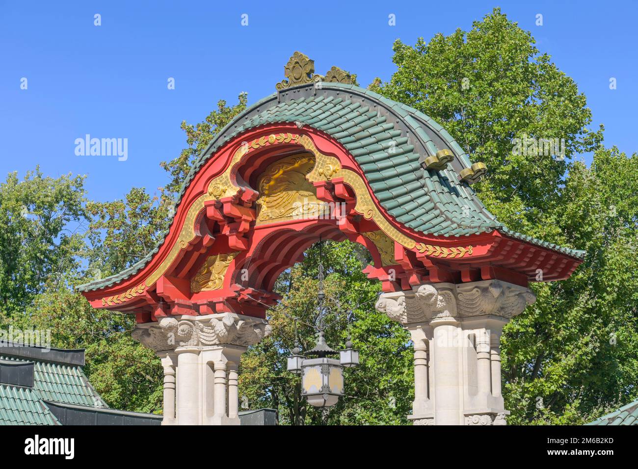 Elefantentor, Zoologischer Garten, Budapester Straße, Tiergarten, Mitte, Berlin, Deutschland Stockfoto