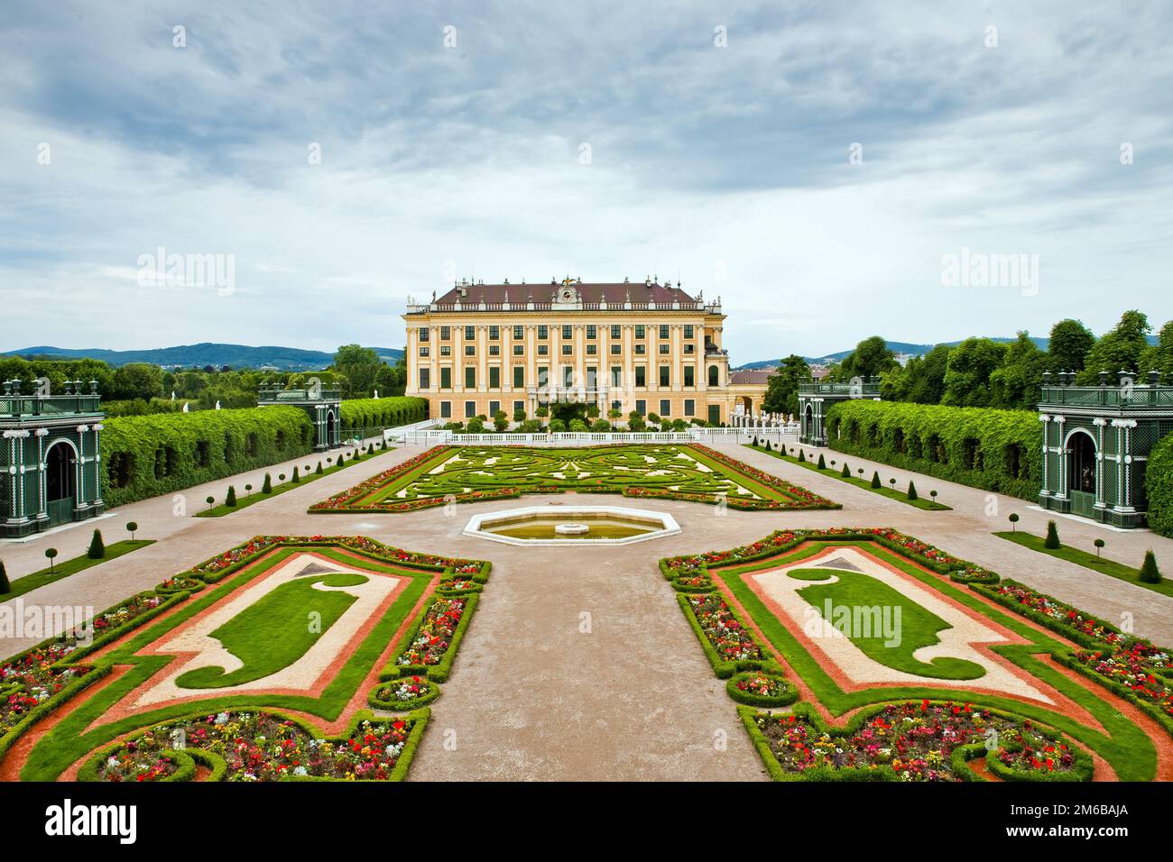 Das schöne Schloss Schönbrunn in Wien, Österreich Stockfoto