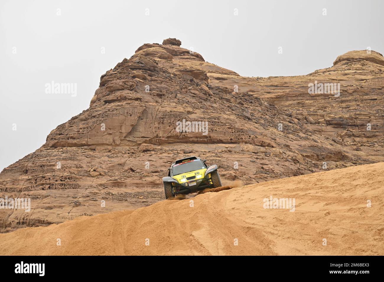 237 TIAN Po (chn), DU Xuanyi (chn), HANWEI Motorsport Team, SMG, Auto, FIA W2RC, Action during the Stage 3 of the Dakar 2023 between Al-'Ula and Hail, am 3. Januar 2023 in Hail, Saudi-Arabien - Foto: Gigi Soldano /DPPI/LiveMedia Stockfoto