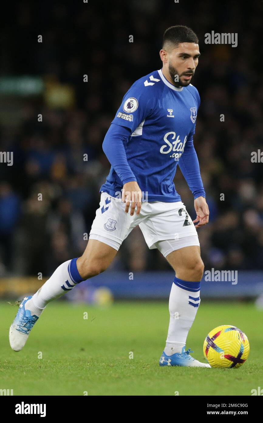 Liverpool, Großbritannien. 03. Januar 2023. Neal Maupay #20 of Everton in Besitz während des Premier League-Spiels Everton gegen Brighton und Hove Albion in Goodison Park, Liverpool, Großbritannien, 3. Januar 2023 (Foto von Phil Bryan/News Images) in Liverpool, Großbritannien, am 1./3. Januar 2023. (Foto: Phil Bryan/News Images/Sipa USA) Guthaben: SIPA USA/Alamy Live News Stockfoto