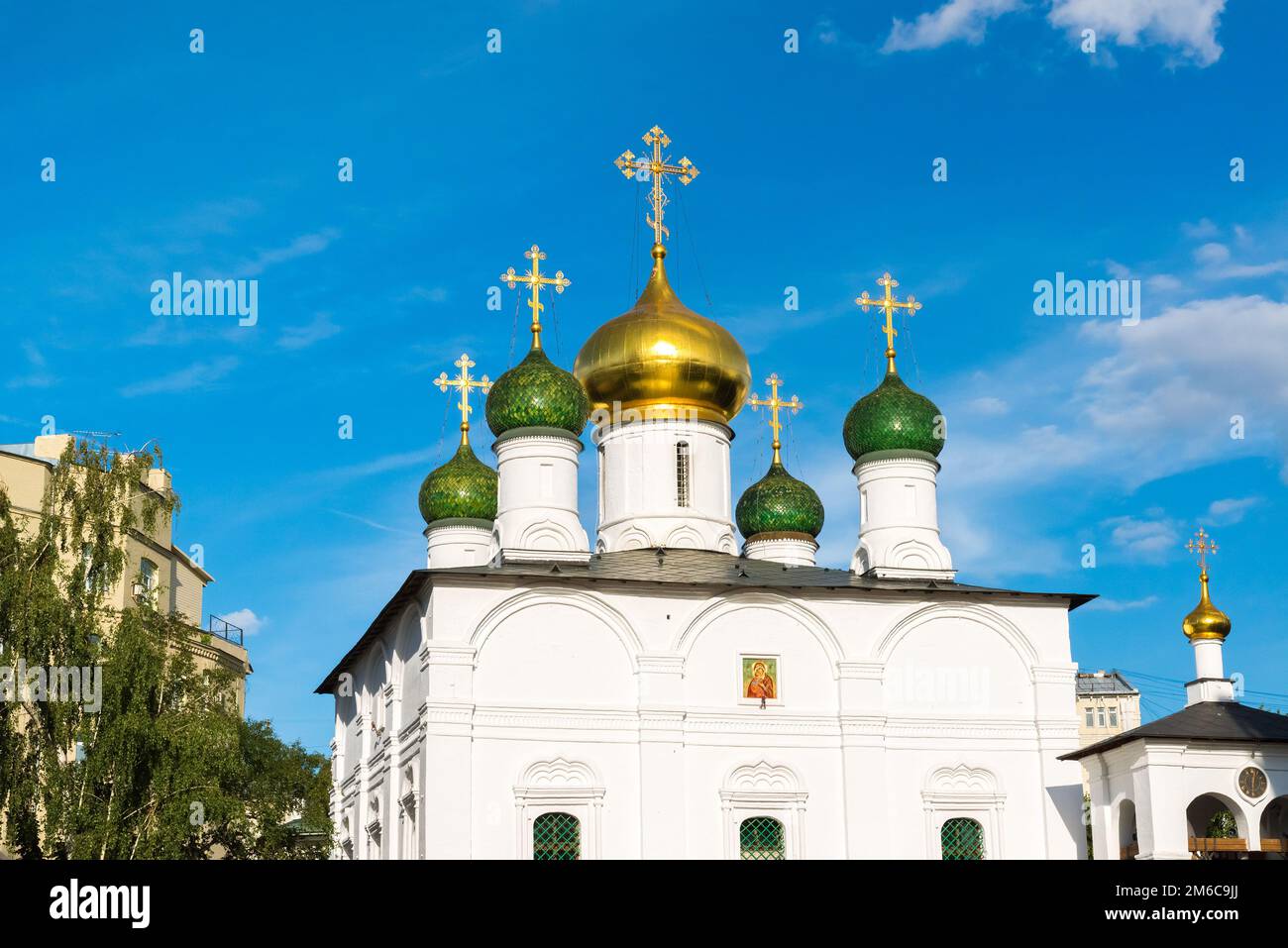 Kathedrale des Treffens der Ikone der Mutter Gottes von Wladimir im Kloster Sretensky in Moskau. Russland Stockfoto