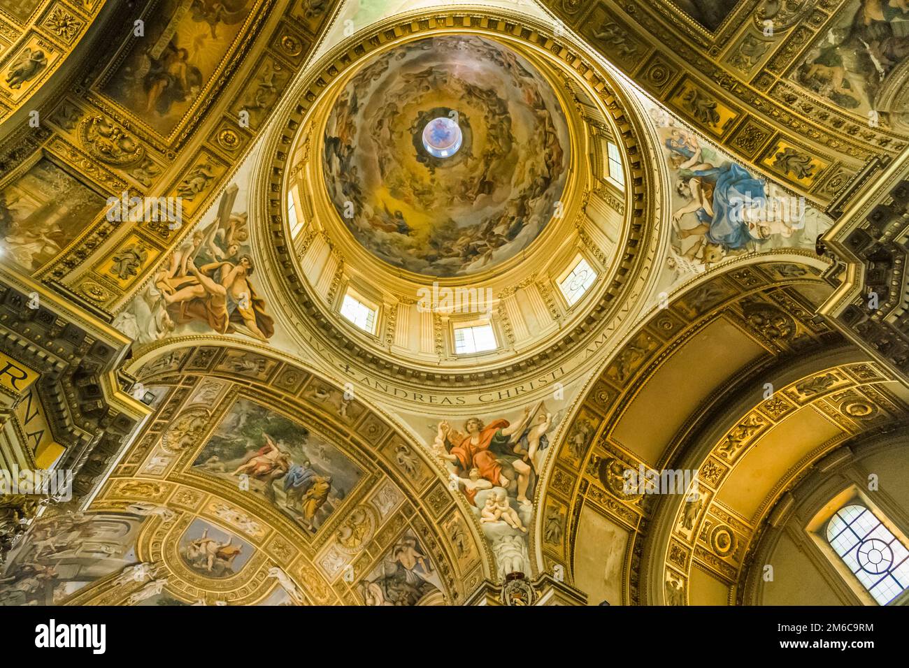 Fresco-Gemälde SantÂ der apse und der Halb-Kuppel der Kirche andrea della valle Stockfoto