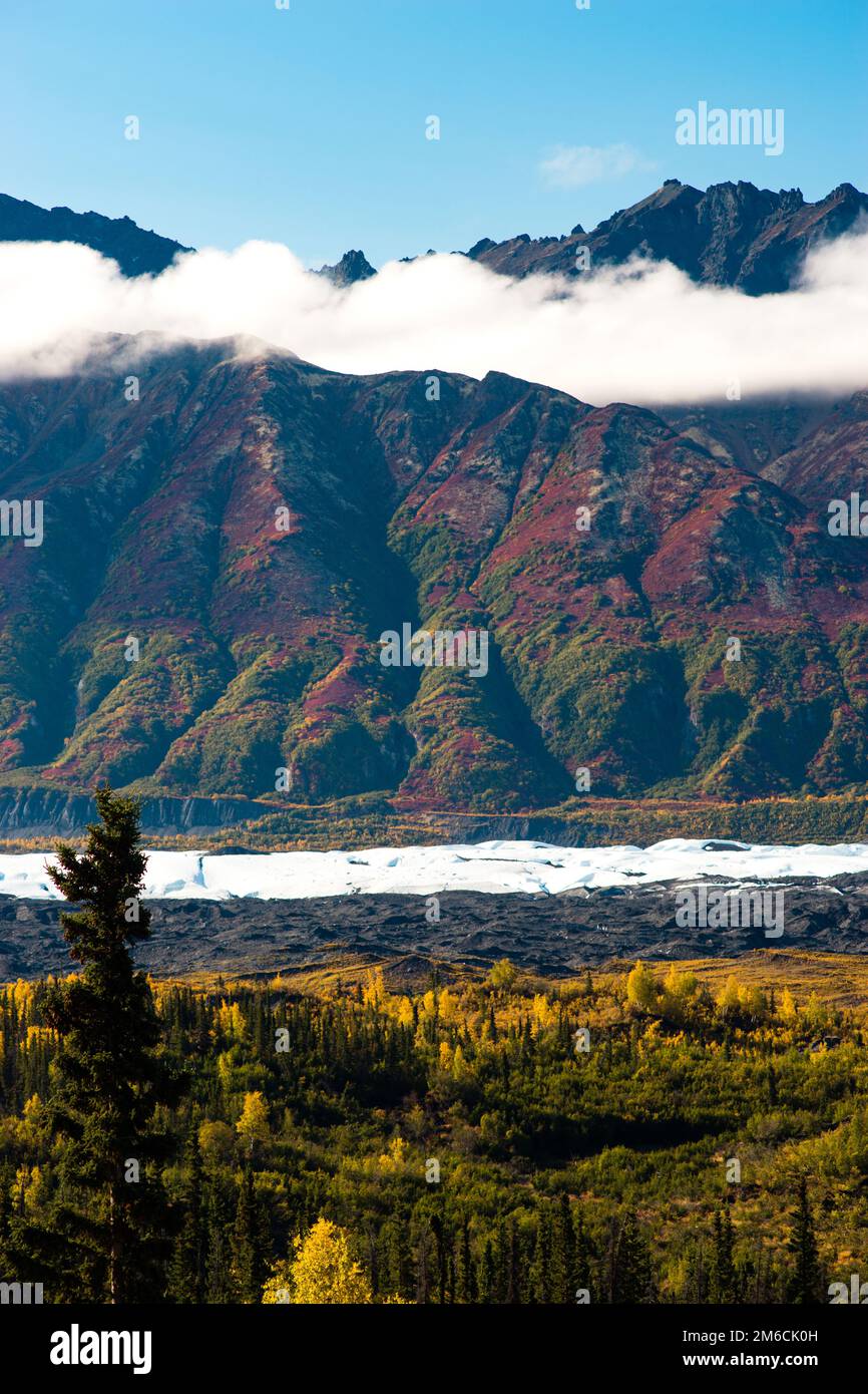 Uralte Lava Flow Rust Color Alaska Berglandschaft Stockfoto