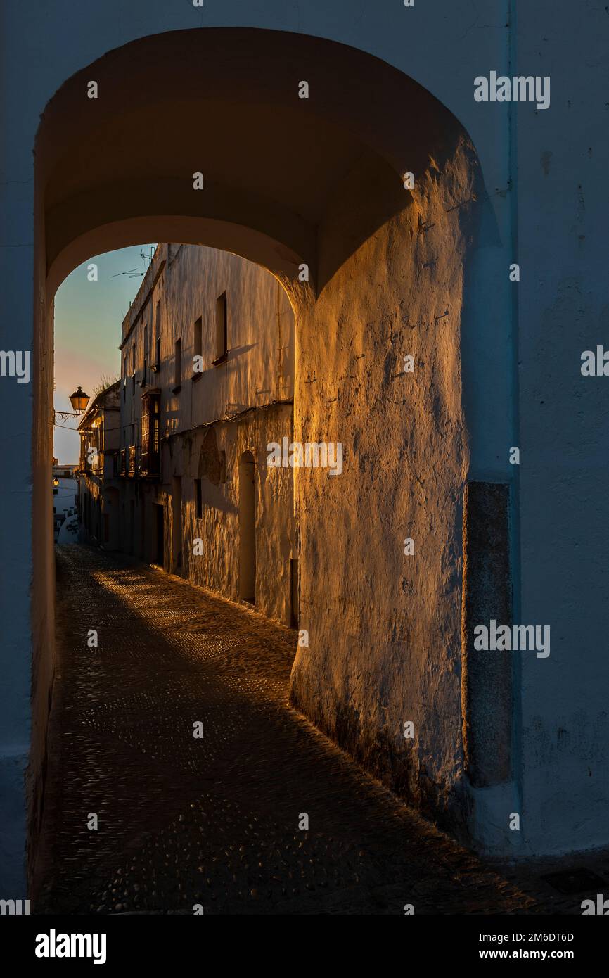 Tor in der Abendsonne Stockfoto