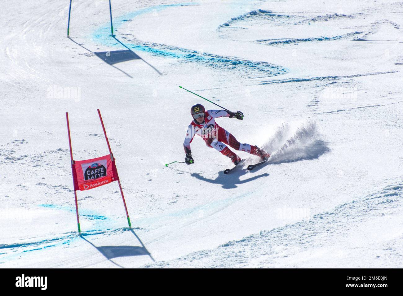 MARCEL HIRSCHER AUT nimmt an DER RENNSTRECKE für das Rennen menâ´s Slalom der FIS Alpine Ski Worl Teil Stockfoto