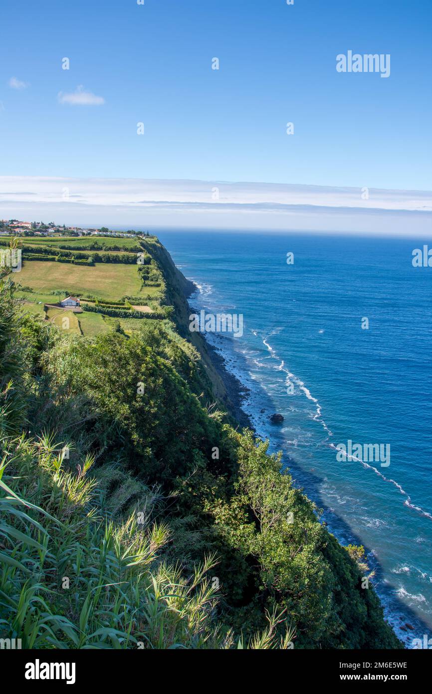 Spazieren Sie auf den Azoren. Entdeckung der Insel Sao Miguel auf den Azoren. Stockfoto