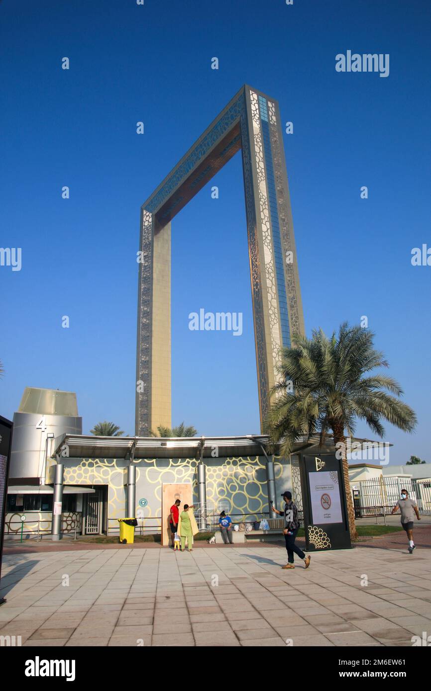 Dubai Gestalten Sie zeitgenössische moderne Architektur in Dubai City, Vereinigte Arabische Emirate Stockfoto