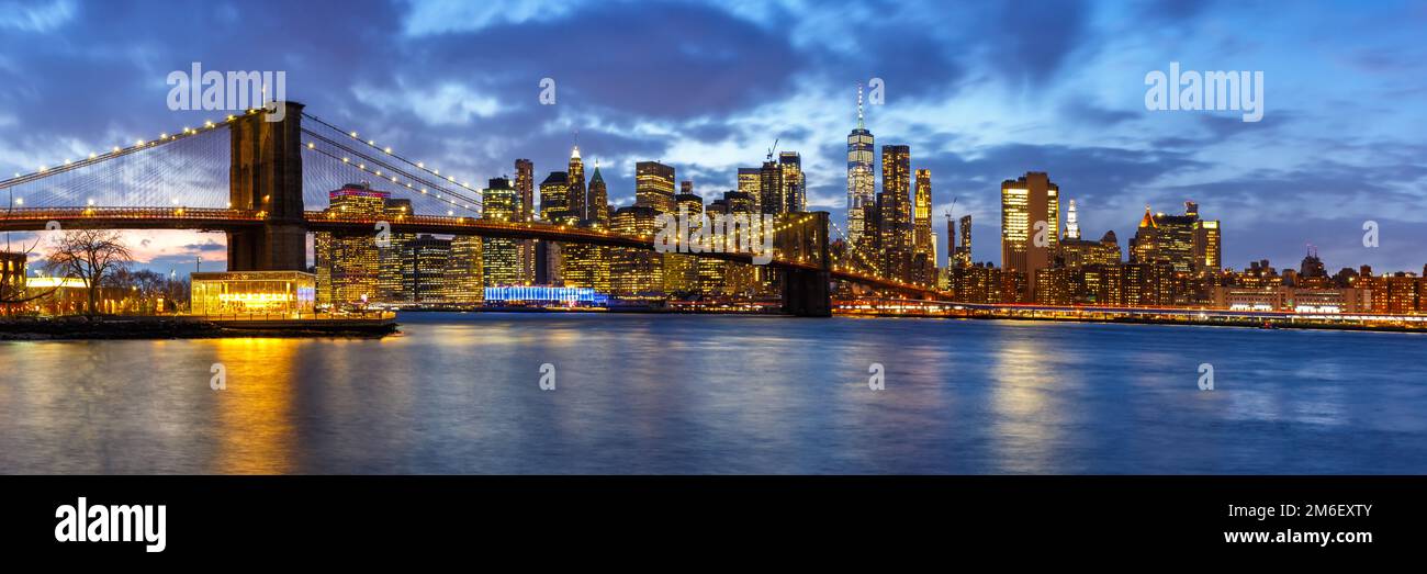 New York City Skyline Nacht Stadt Manhattan Panorama Brooklyn Bridge World Trade Center Stockfoto