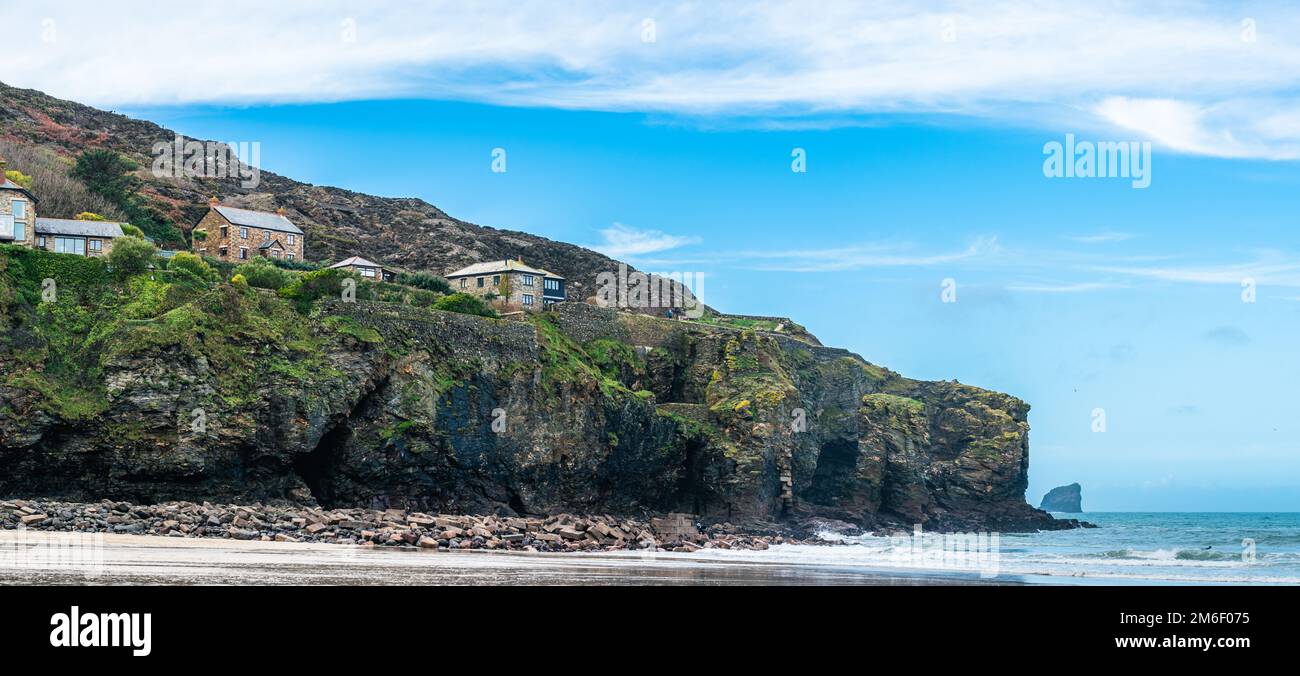 St. Agnes Beach von einer Drohne, Saint Agnes, Cornwall, England, Großbritannien Stockfoto
