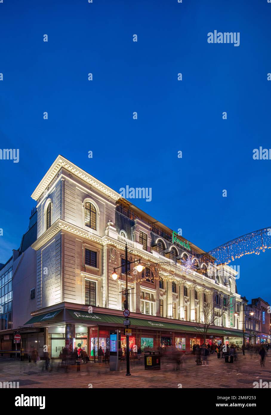 Fenwick at Christmas, Northumberland Street Newcastle upon Tyne, Tyne & Wear, England, Großbritannien Stockfoto